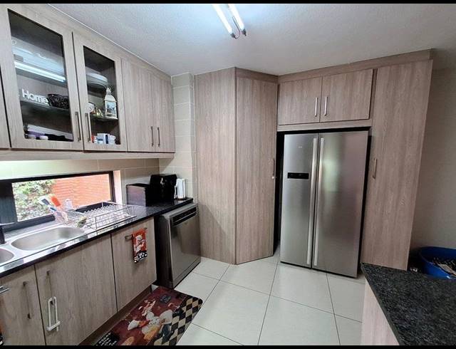 3 BEDROOM DUPLEX FOR SALE IN BRACKENHURST